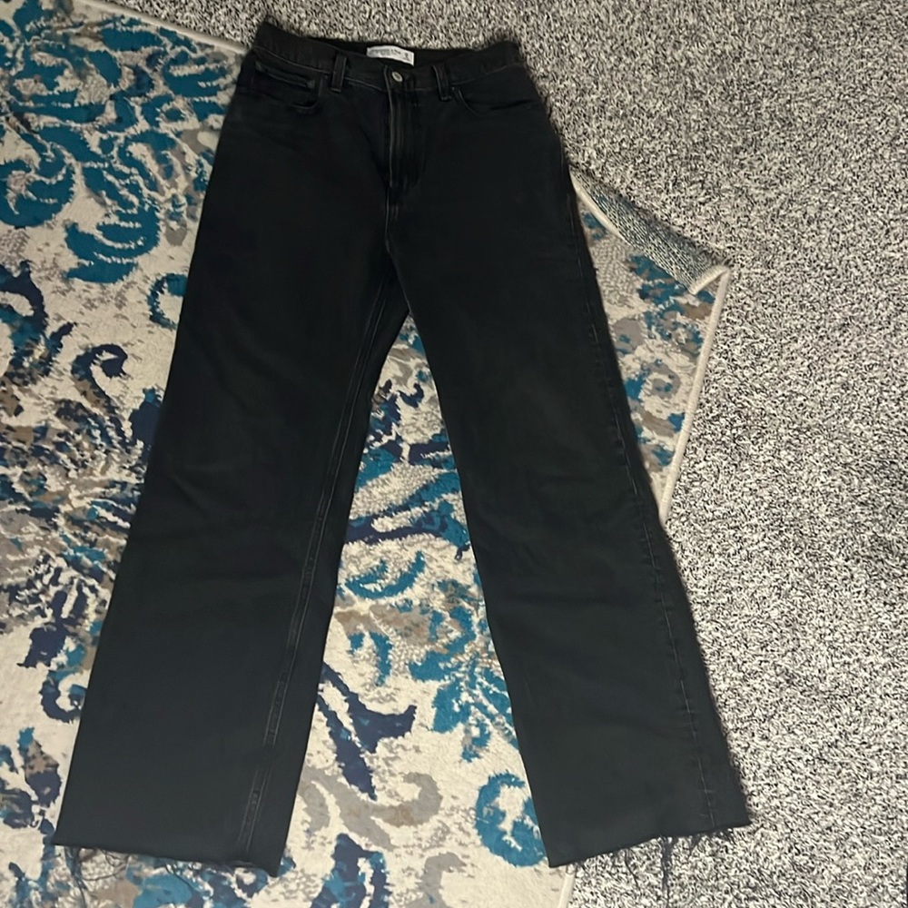Abercrombie & Fitch Ultra High Rise The 90's Relaxed Black Jeans NWT Sz. 26/2s